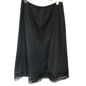 Vintage Black Silky Dainty Whimsigoth Lace Trim Slip Skirt Medium